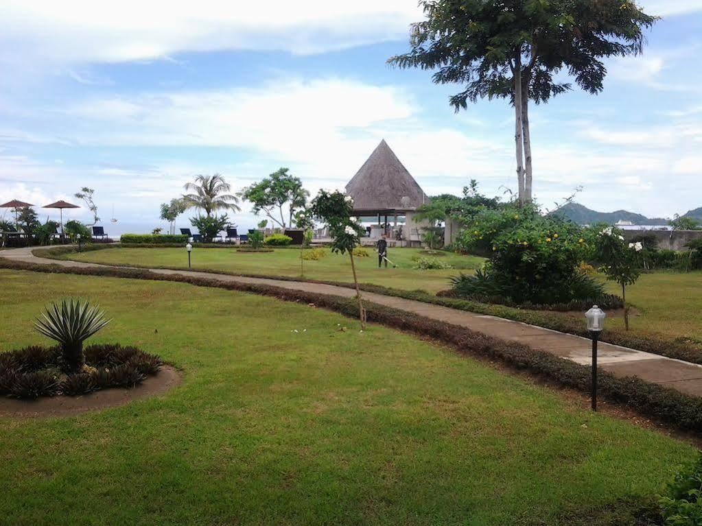 Luwansa Beach Resort Labuan Bajo Kültér fotó